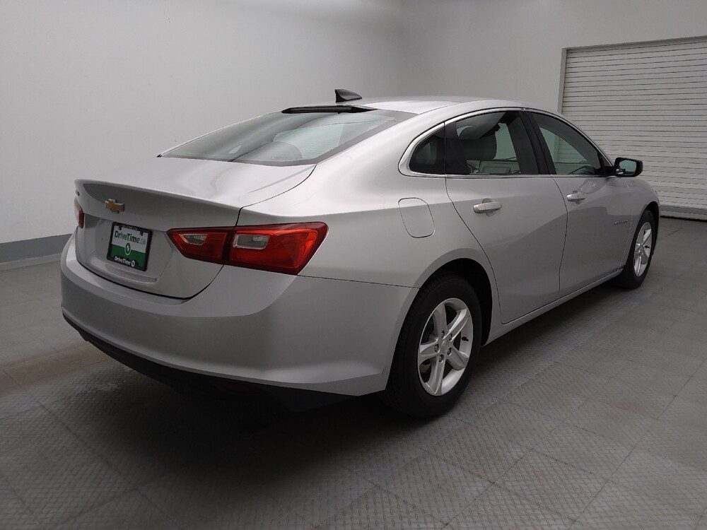 2020 Chevrolet Malibu in Colorado Springs, CO 80909 - 18135128 9