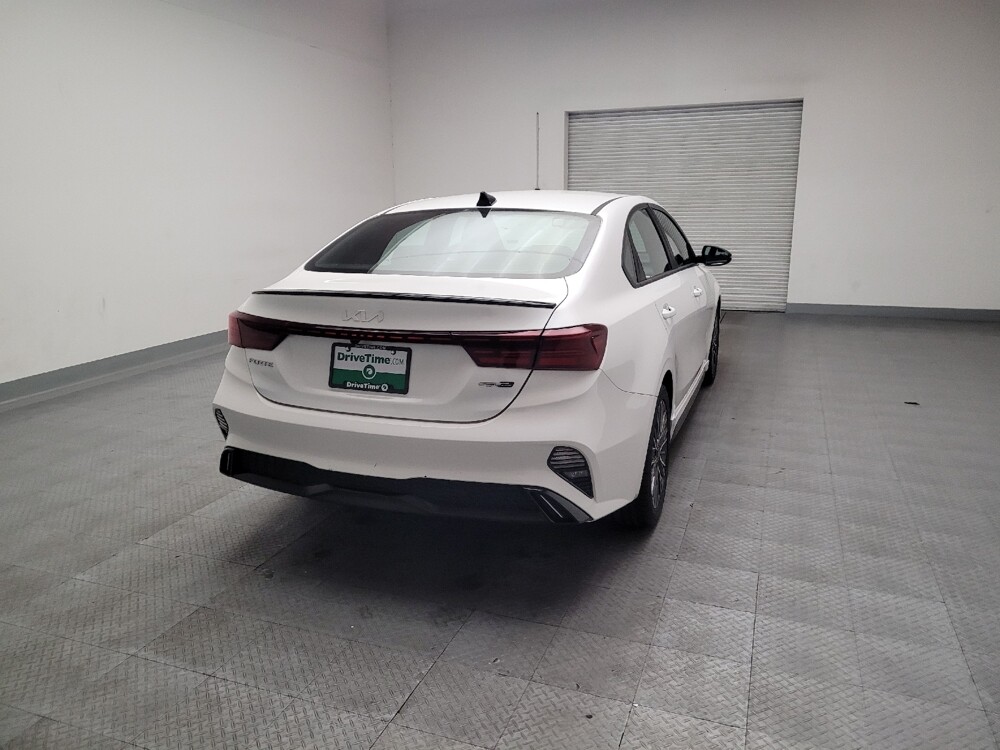 2022 Kia Forte in Downey, CA 90241 - 18135129 7