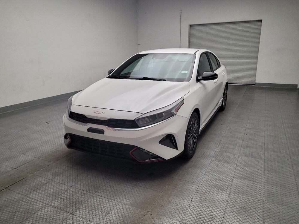 2022 Kia Forte in Downey, CA 90241 - 18135129 15