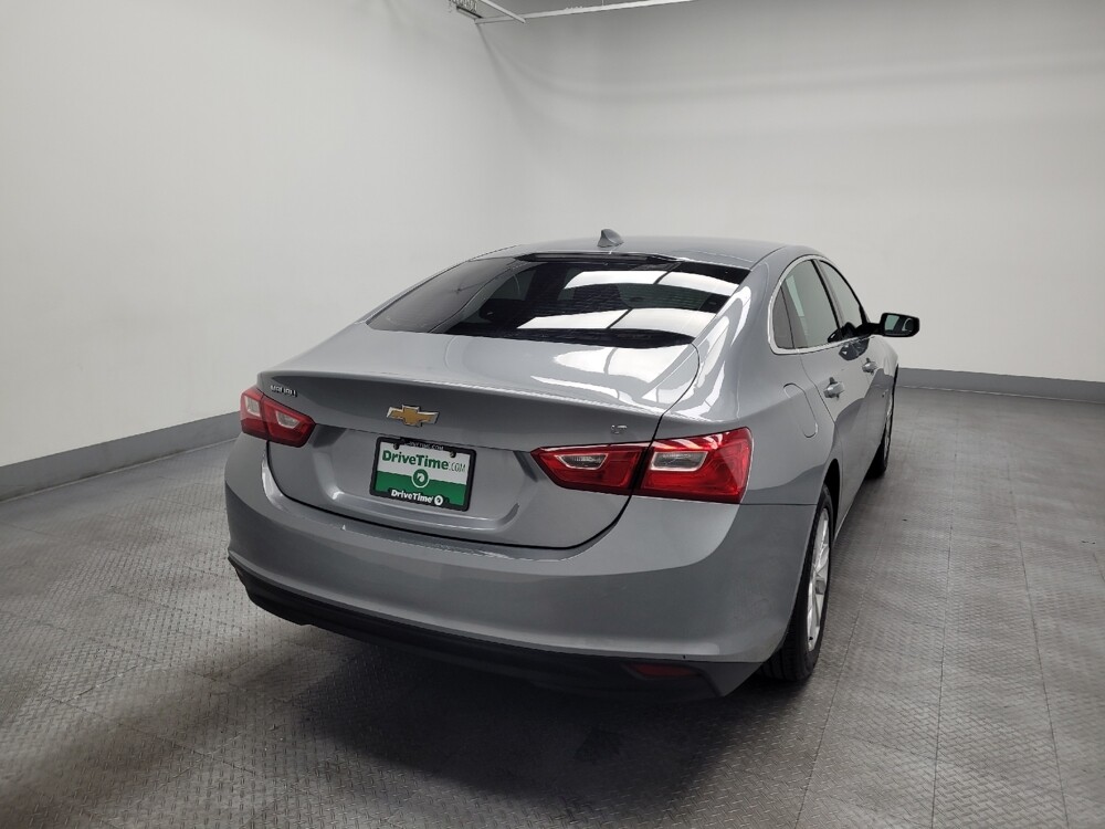 2023 Chevrolet Malibu in Las Vegas, NV 89104 - 18135130 7