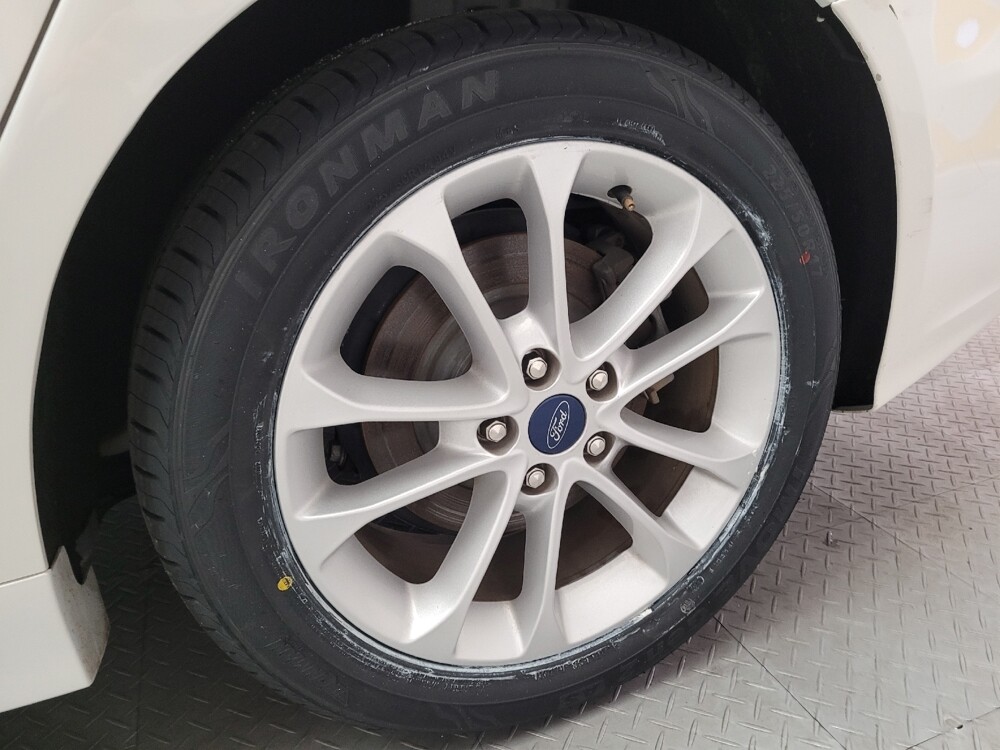 2020 Ford Fusion in Downey, CA 90241 - 18135135 31