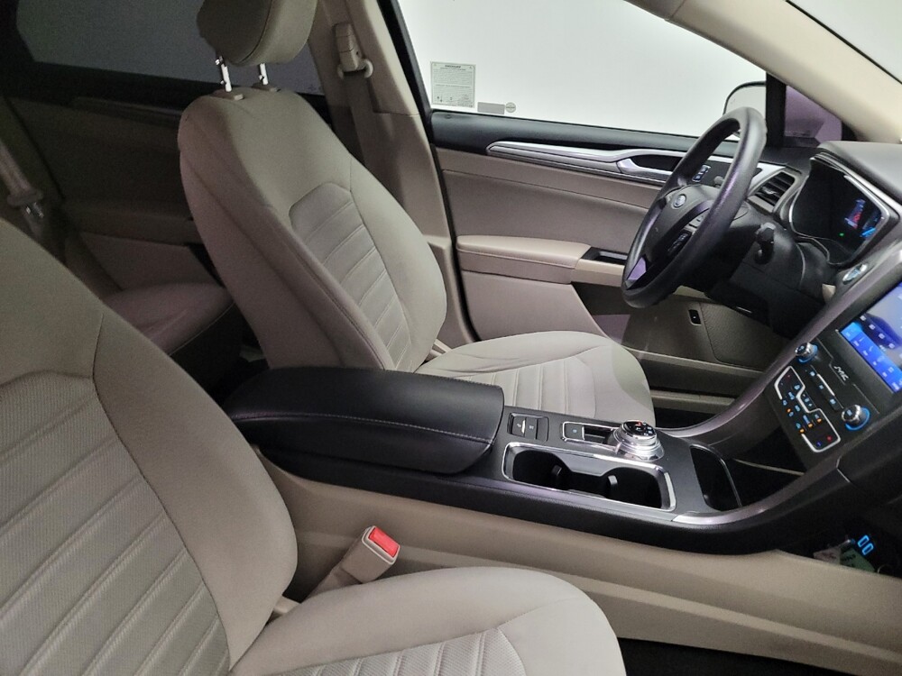 2020 Ford Fusion in Downey, CA 90241 - 18135135 21