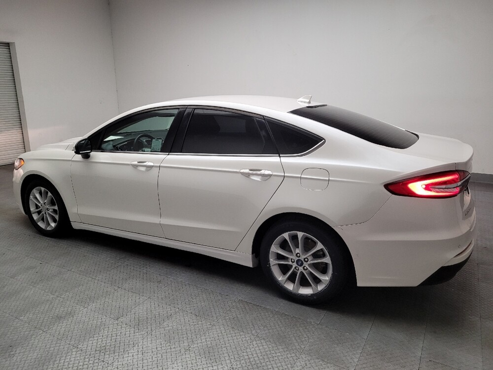 2020 Ford Fusion in Downey, CA 90241 - 18135135 3