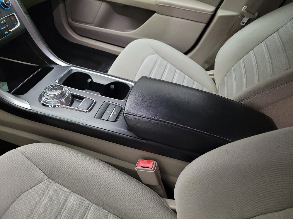 2020 Ford Fusion in Downey, CA 90241 - 18135135 26