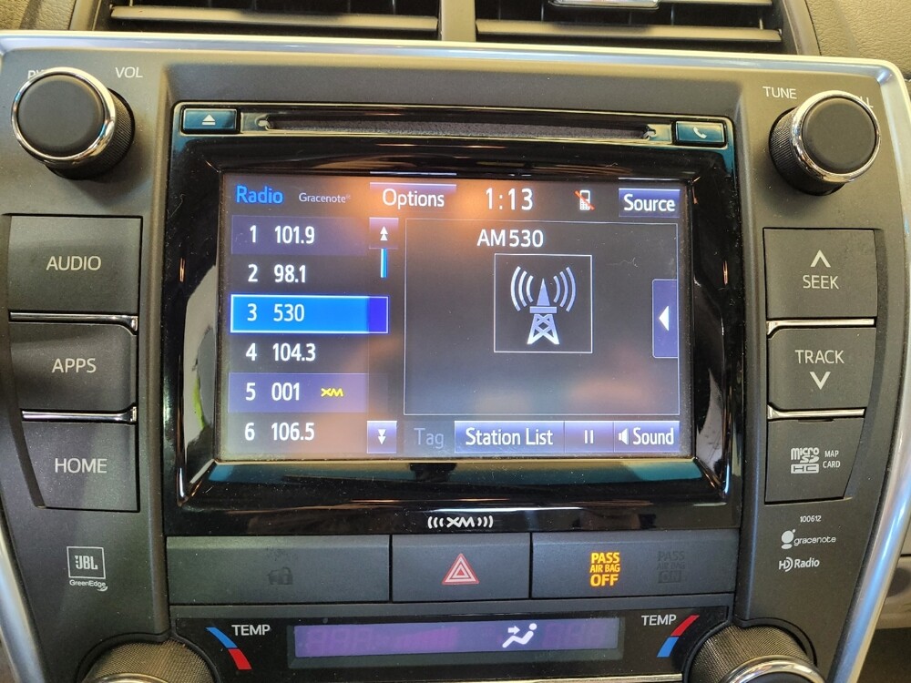 2017 Toyota Camry in Toledo, OH 43617 - 18135139 25