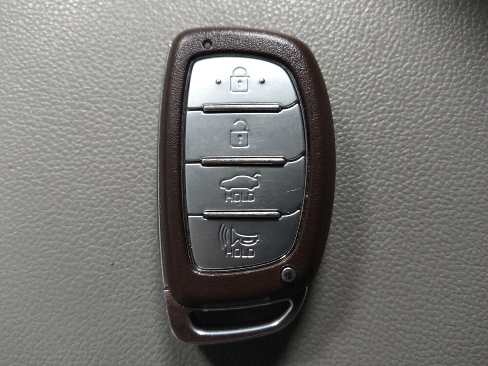 2020 Hyundai Elantra in Houston, TX 77060 - 18135140 32