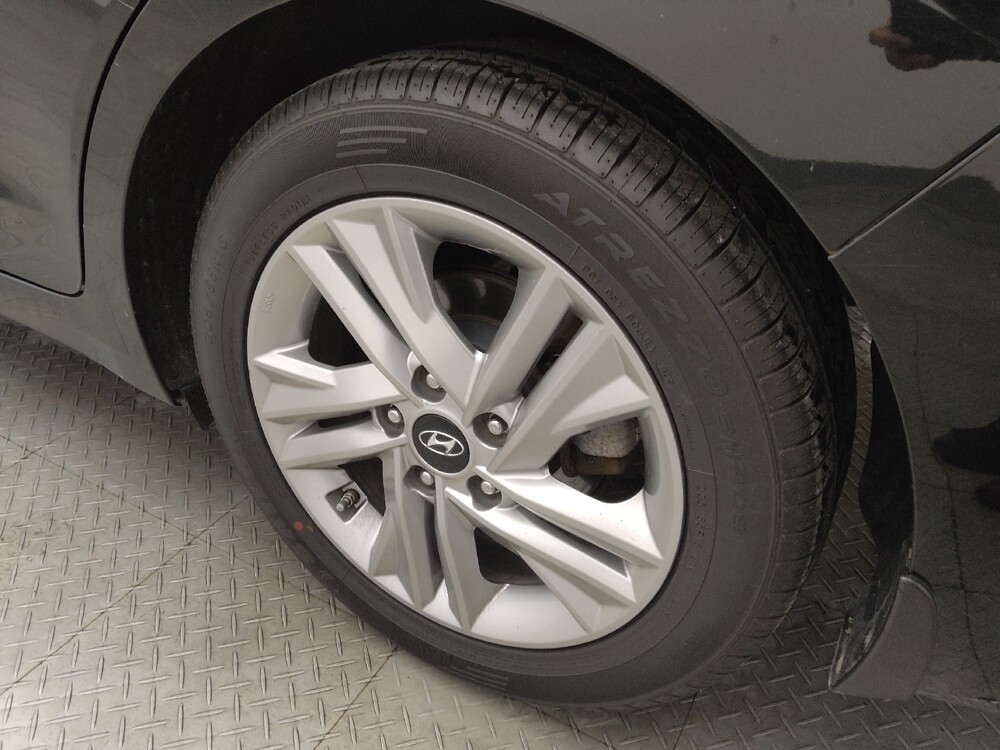 2020 Hyundai Elantra in Houston, TX 77060 - 18135140 31