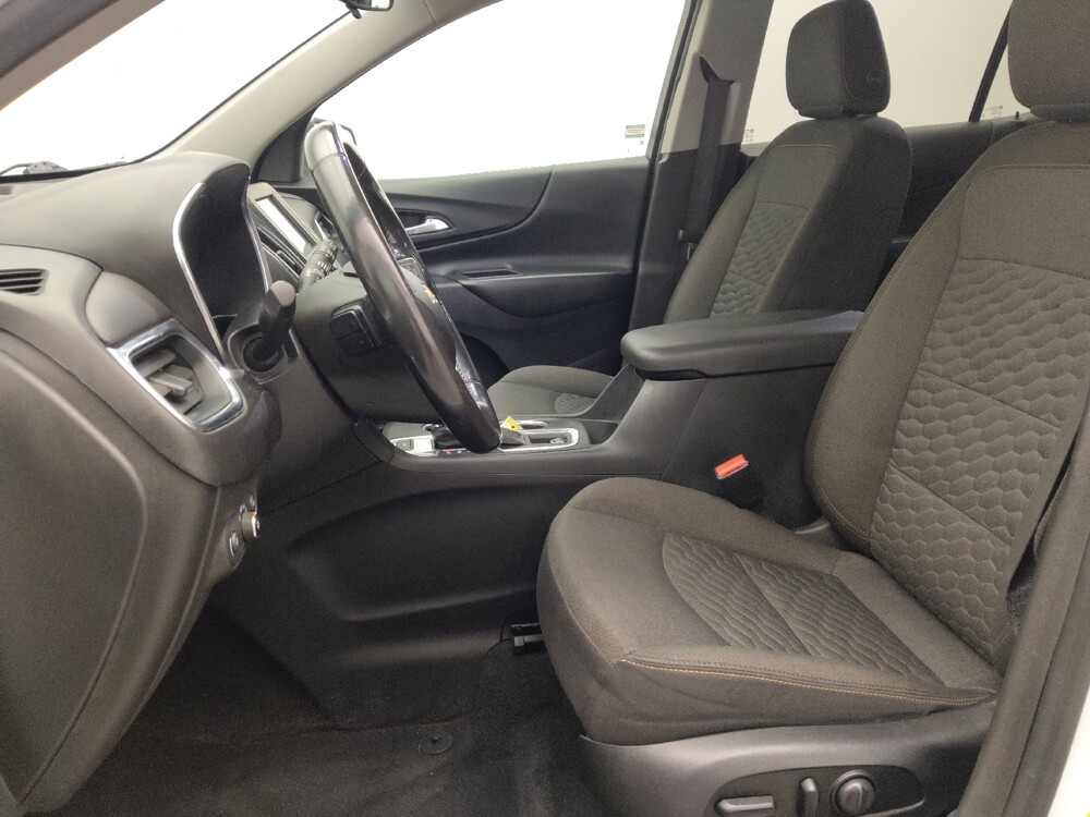 2020 Chevrolet Equinox in Lauderdale Lakes, FL 33313 - 18135143 17