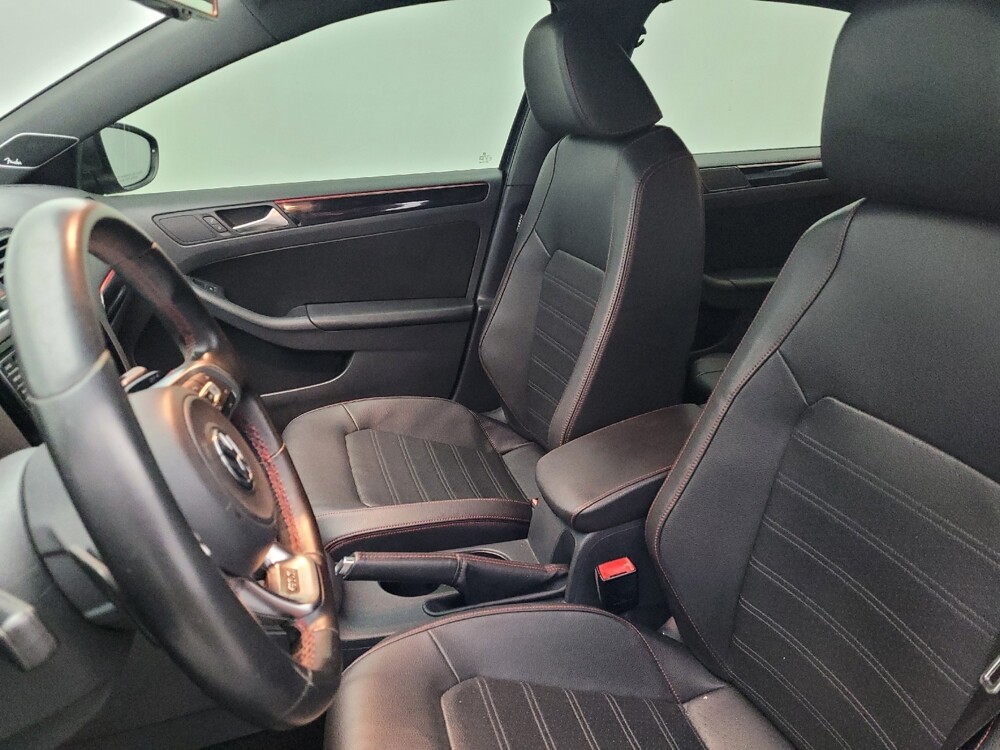 2016 Volkswagen Jetta in Savannah, GA 31419 - 18135144 17