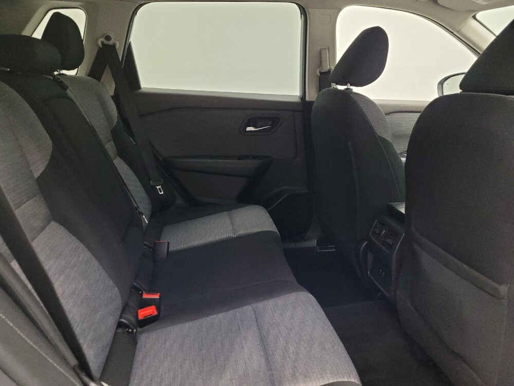 2023 Nissan Rogue in Des Moines, IA 50310 - 18135147 19