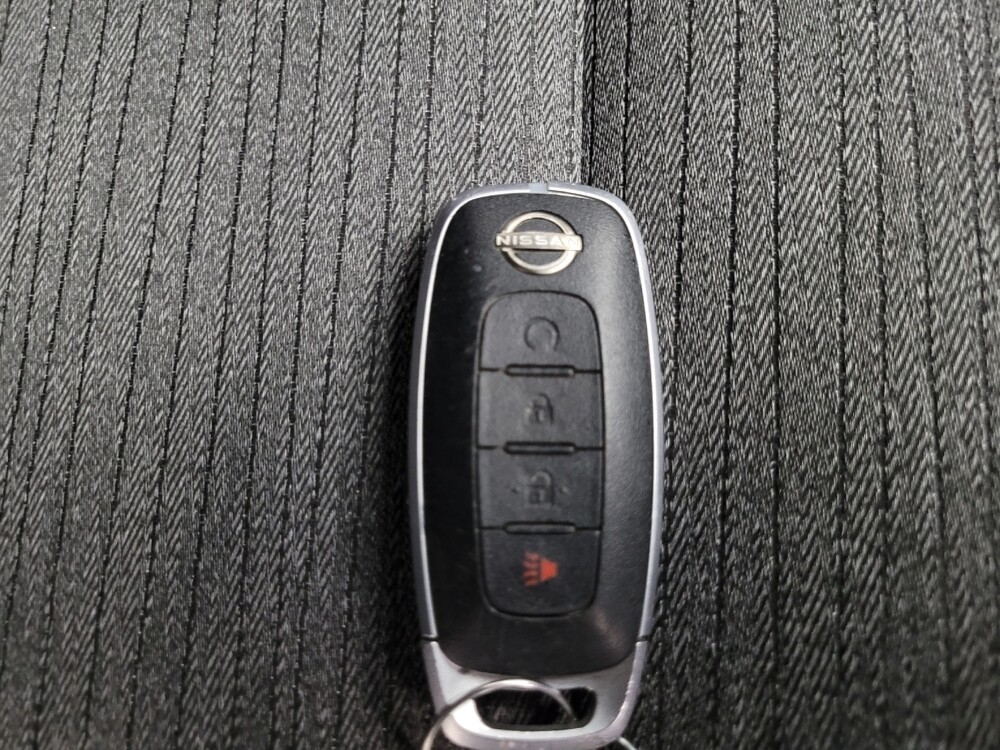 2023 Nissan Rogue in Des Moines, IA 50310 - 18135147 32