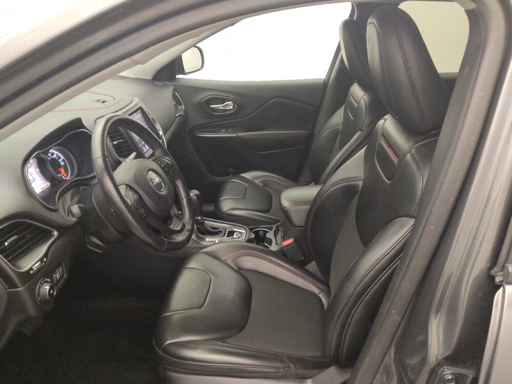 2019 Jeep Cherokee in Houston, TX 77074 - 18135150 17