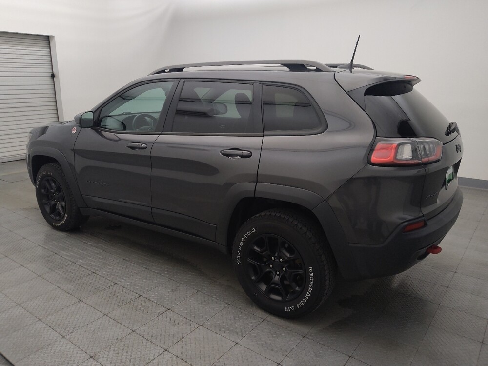 2019 Jeep Cherokee in Houston, TX 77074 - 18135150 3