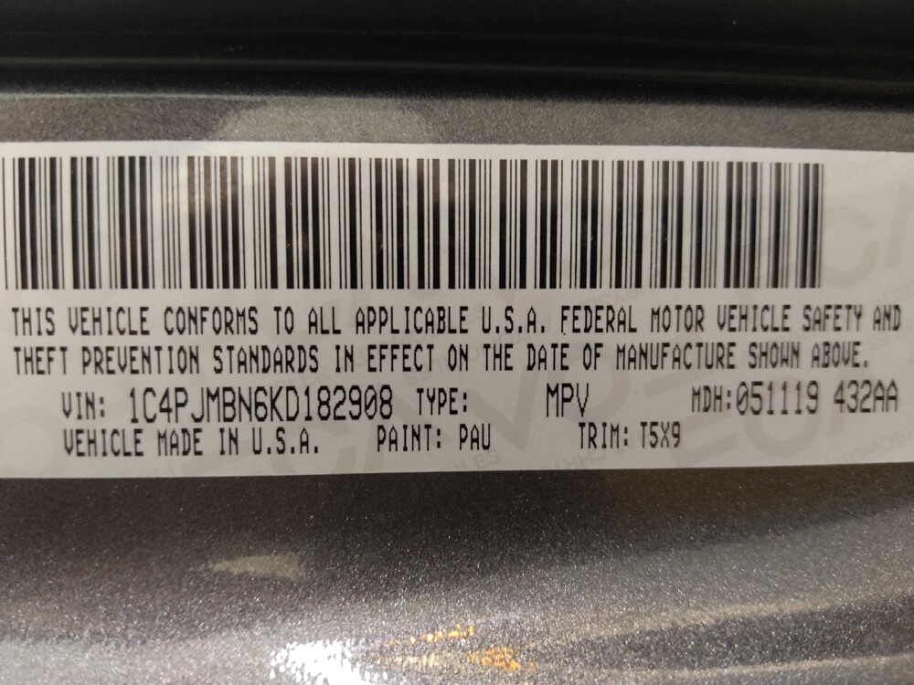 2019 Jeep Cherokee in Houston, TX 77074 - 18135150 33