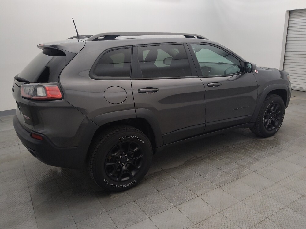 2019 Jeep Cherokee in Houston, TX 77074 - 18135150 10