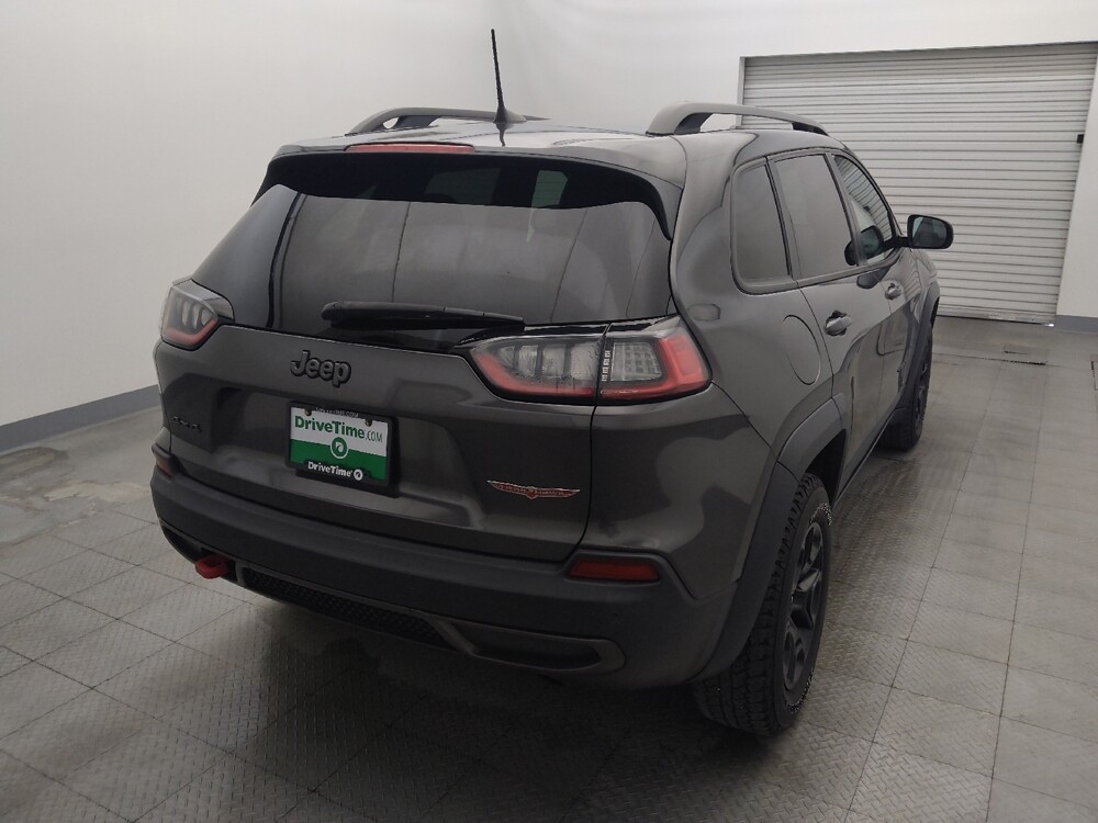 2019 Jeep Cherokee in Houston, TX 77074 - 18135150 7