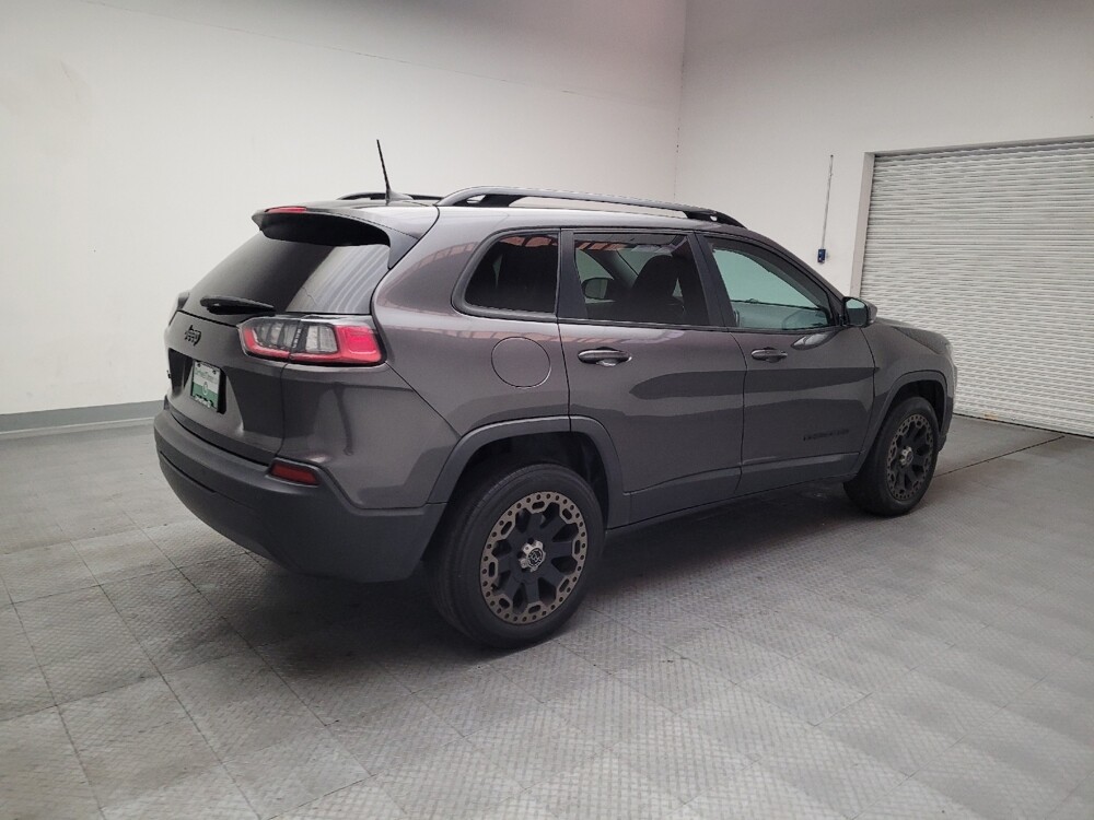 2020 Jeep Cherokee in Montclair, CA 91763 - 18135155 10