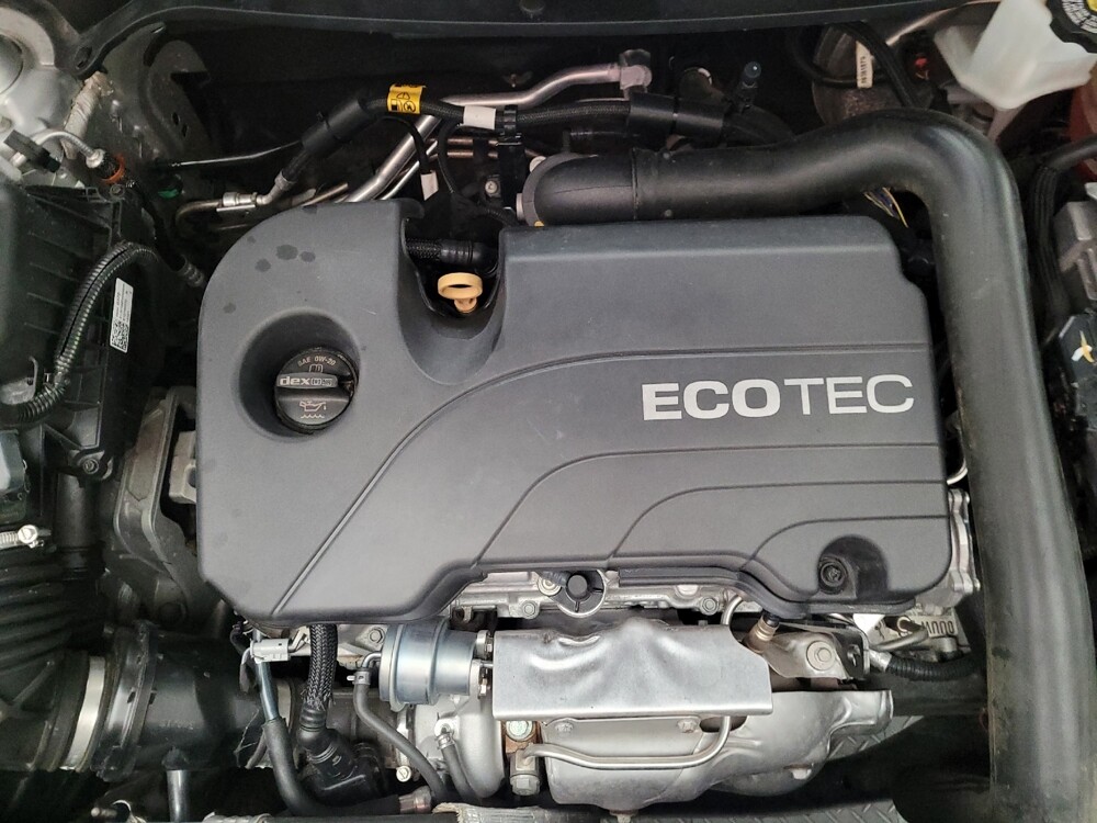 2020 Chevrolet Equinox in Sacramento, CA 95821 - 18135156 30