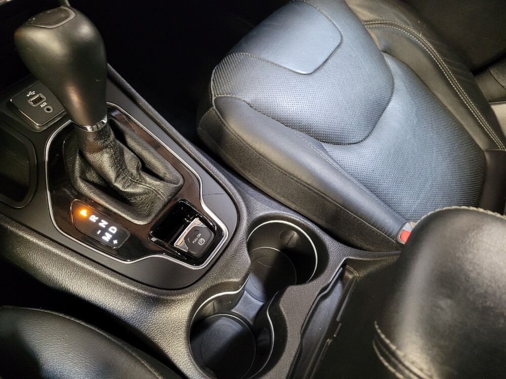 2019 Jeep Cherokee in Sacramento, CA 95821 - 18135158 26