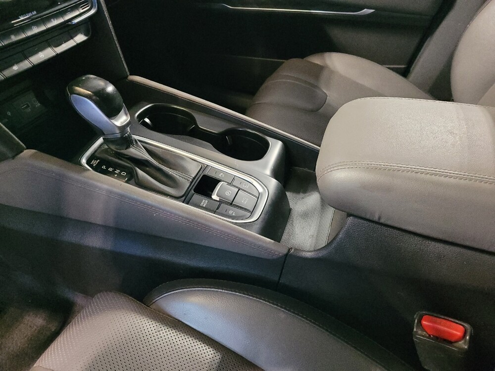 2020 Hyundai Santa Fe in Orlando, FL 32808 - 18135165 26