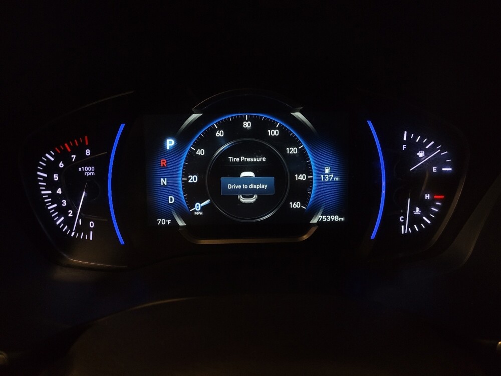 2020 Hyundai Santa Fe in Orlando, FL 32808 - 18135165 23