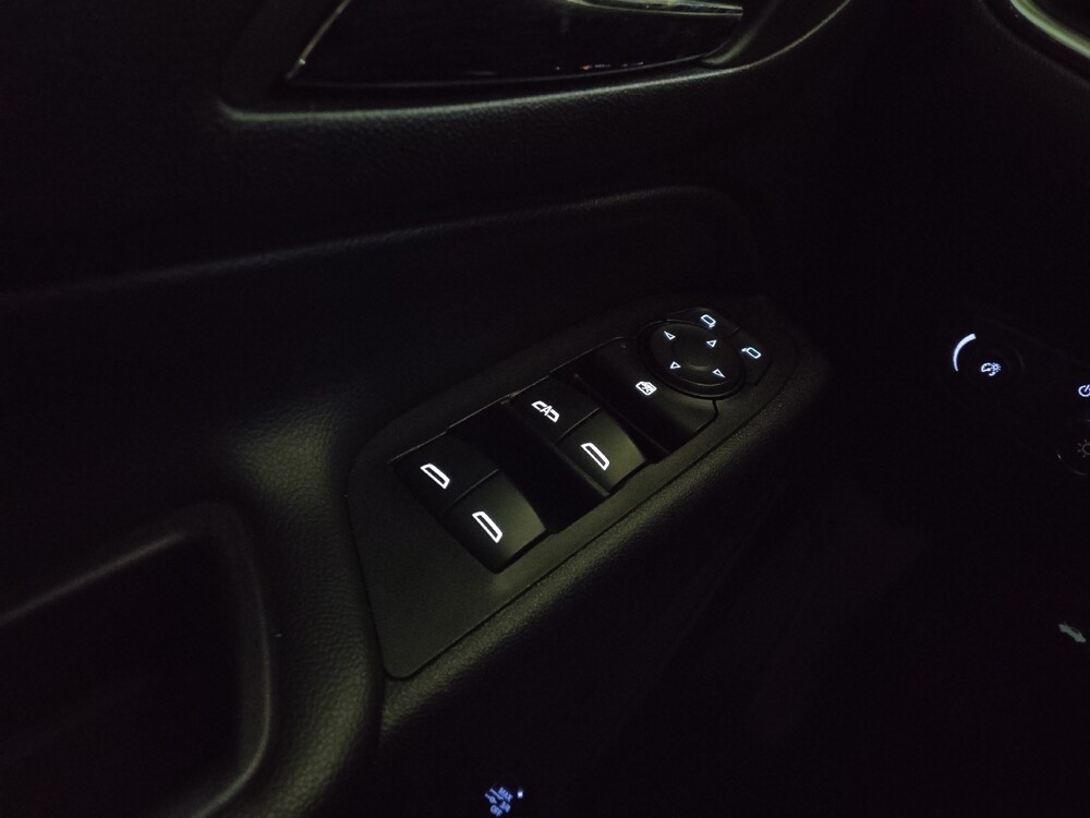 2020 Chevrolet Equinox in Marietta, GA 30062 - 18135173 27