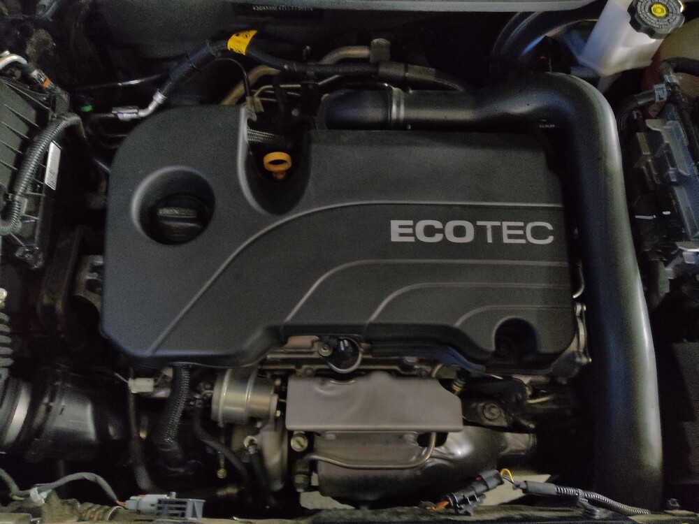 2020 Chevrolet Equinox in Marietta, GA 30062 - 18135173 30