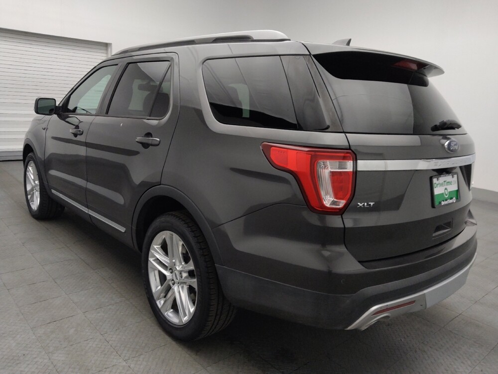 2017 Ford Explorer in Hialeah, FL 33014 - 18135175 5