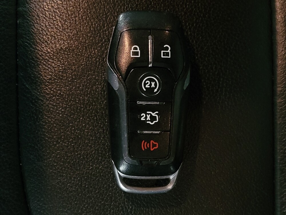 2017 Ford Explorer in Hialeah, FL 33014 - 18135175 32