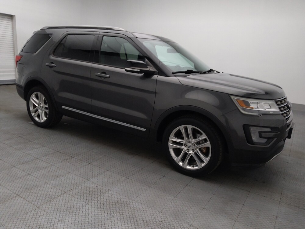 2017 Ford Explorer in Hialeah, FL 33014 - 18135175 11
