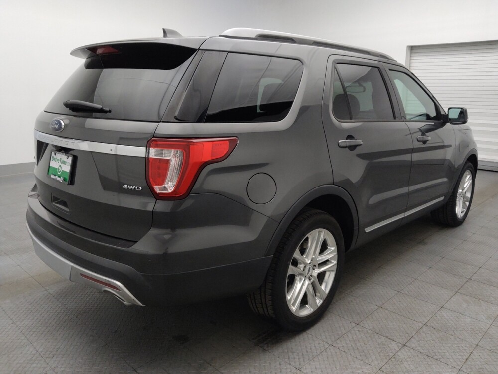 2017 Ford Explorer in Hialeah, FL 33014 - 18135175 9