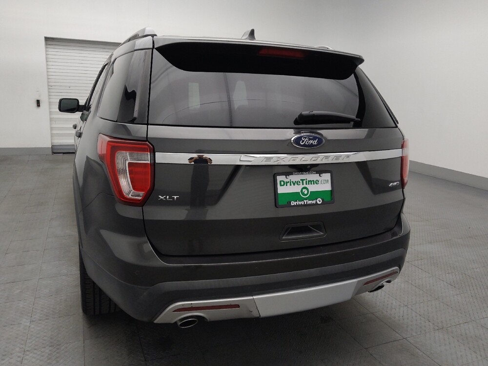2017 Ford Explorer in Hialeah, FL 33014 - 18135175 6