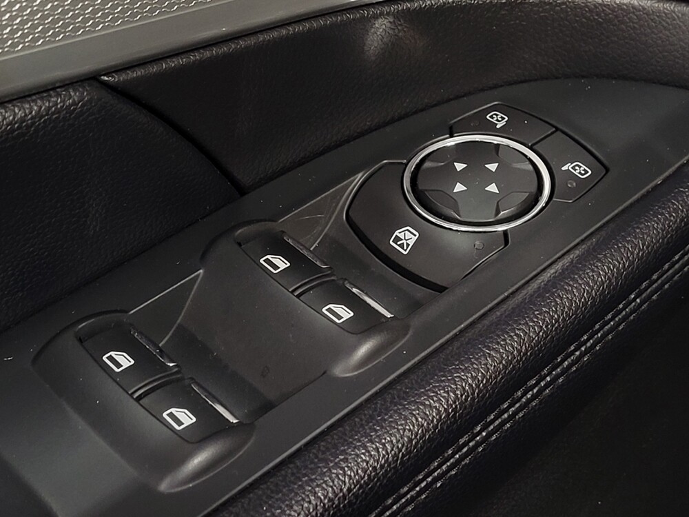 2017 Ford Explorer in Hialeah, FL 33014 - 18135175 27