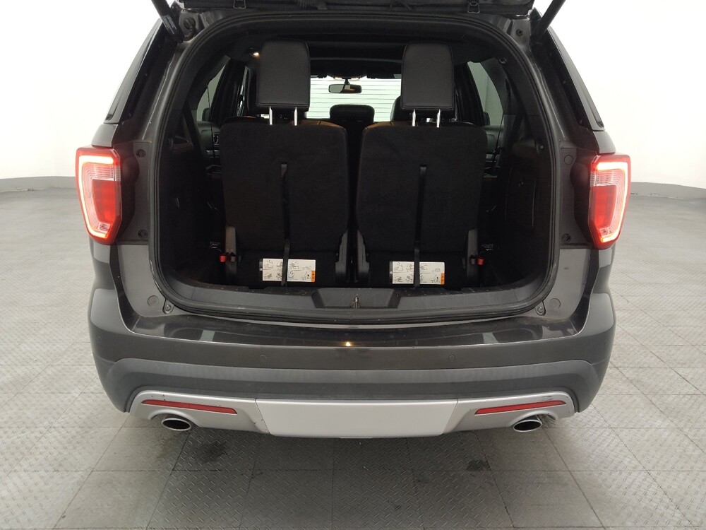 2017 Ford Explorer in Hialeah, FL 33014 - 18135175 29