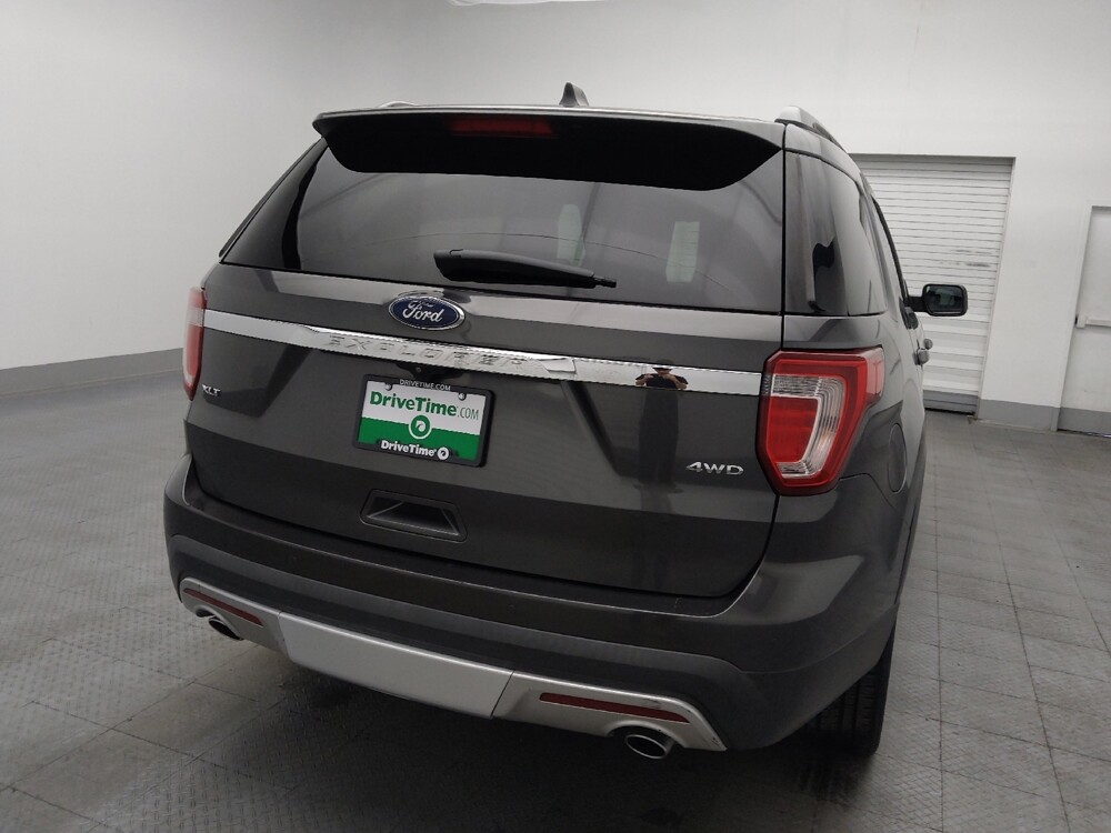 2017 Ford Explorer in Hialeah, FL 33014 - 18135175 7