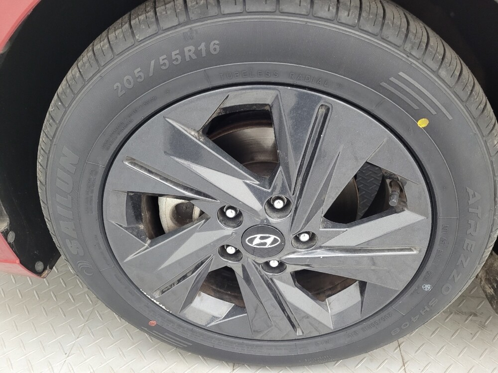 2023 Hyundai Elantra in Charlotte, NC 28213 - 18135176 31