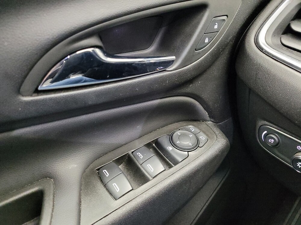 2024 Chevrolet Equinox in Eastpointe, MI 48021 - 18135186 27