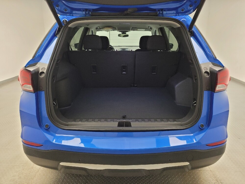 2024 Chevrolet Equinox in Eastpointe, MI 48021 - 18135186 29