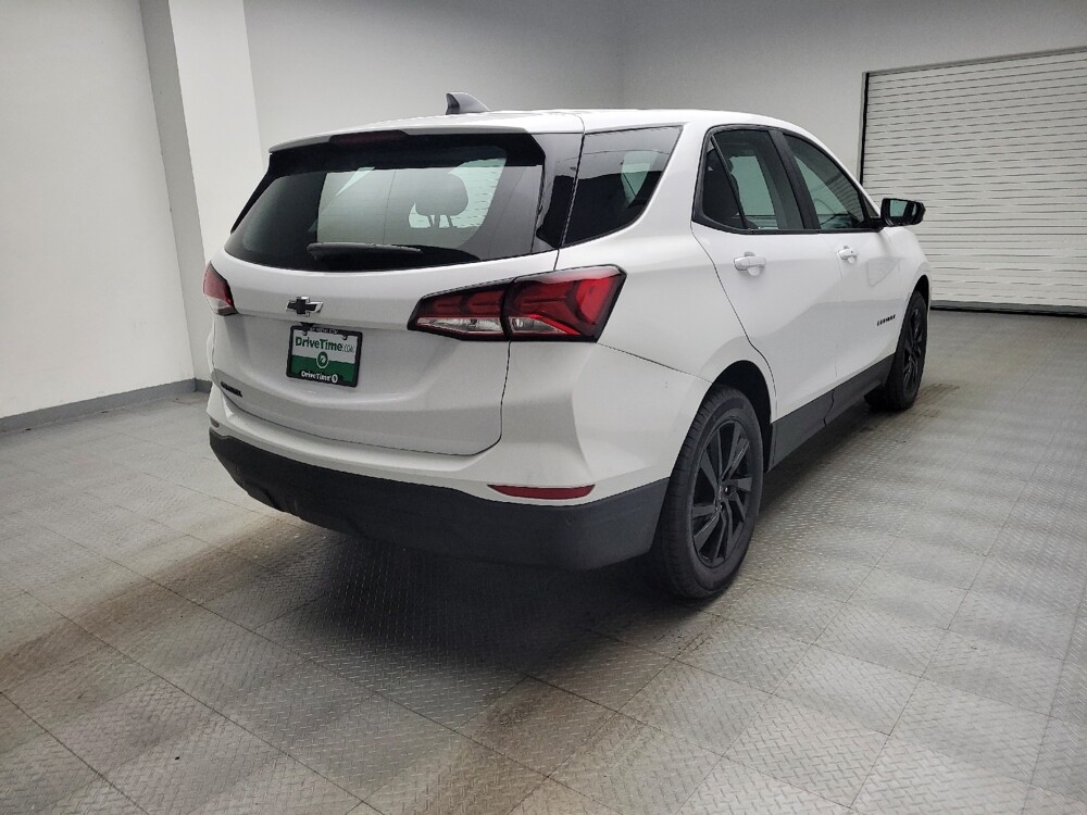 2024 Chevrolet Equinox in Taylor, MI 48180 - 18135187 9