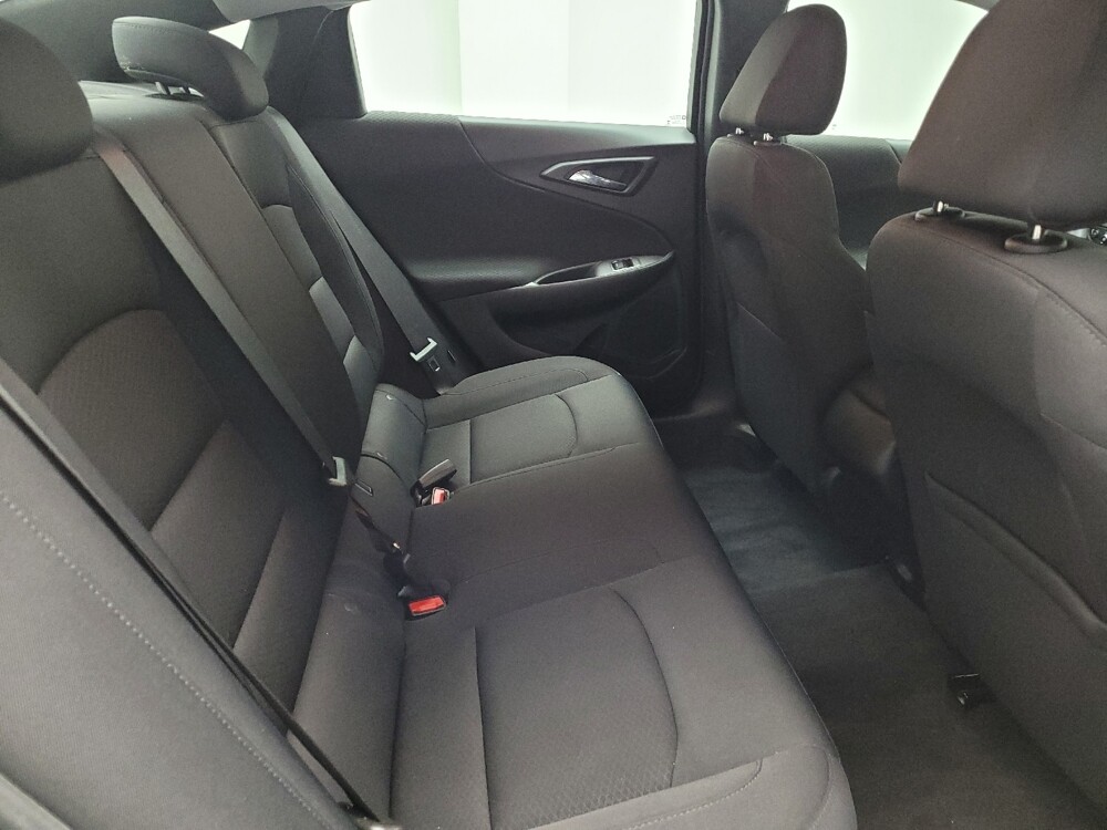 2023 Chevrolet Malibu in Eastpointe, MI 48021 - 18135189 19