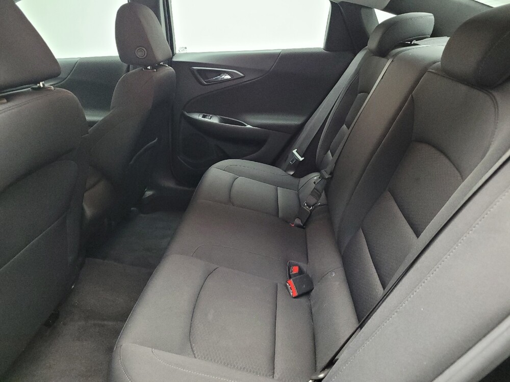 2023 Chevrolet Malibu in Eastpointe, MI 48021 - 18135189 18