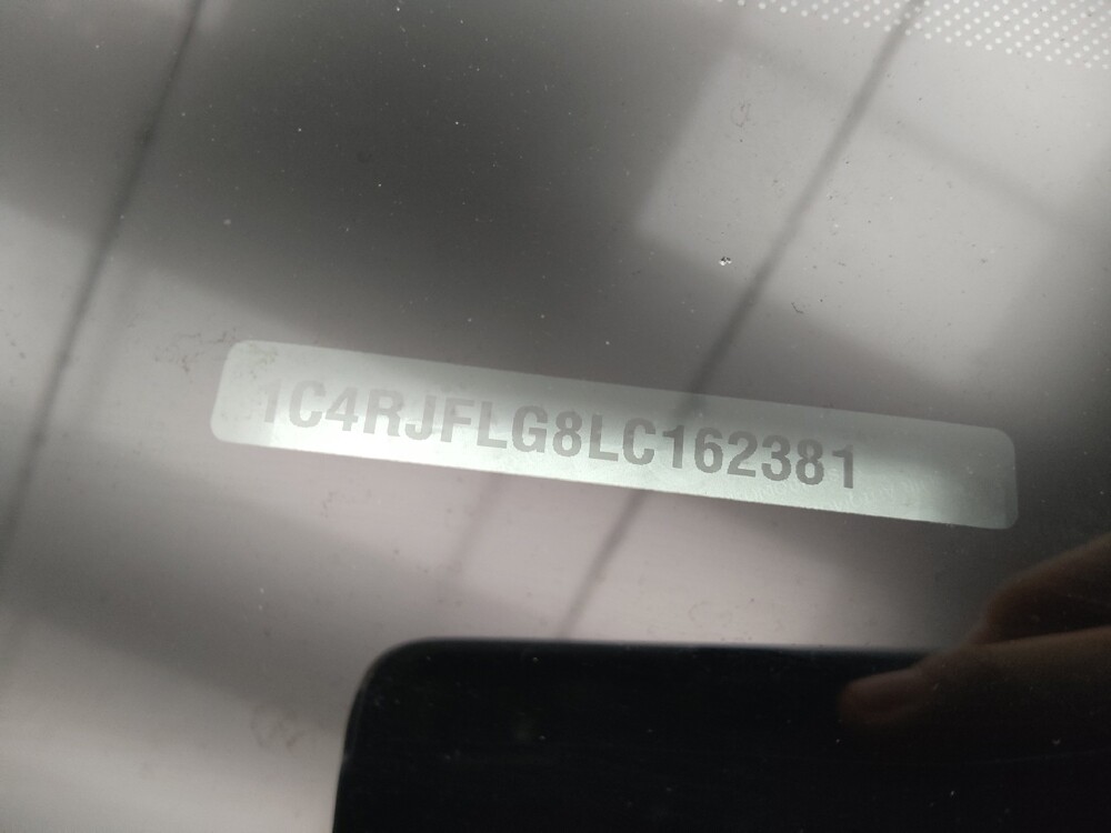 2020 Jeep Grand Cherokee in Lombard, IL 60148 - 18135190 33