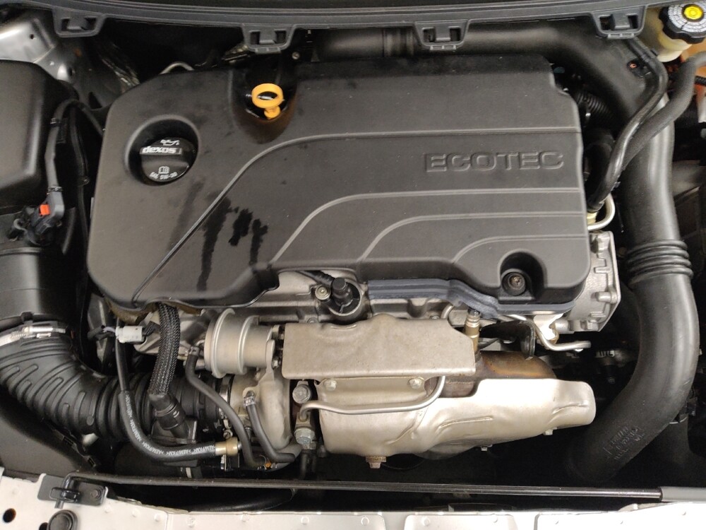 2018 Chevrolet Cruze in Marietta, GA 30062 - 18135198 30