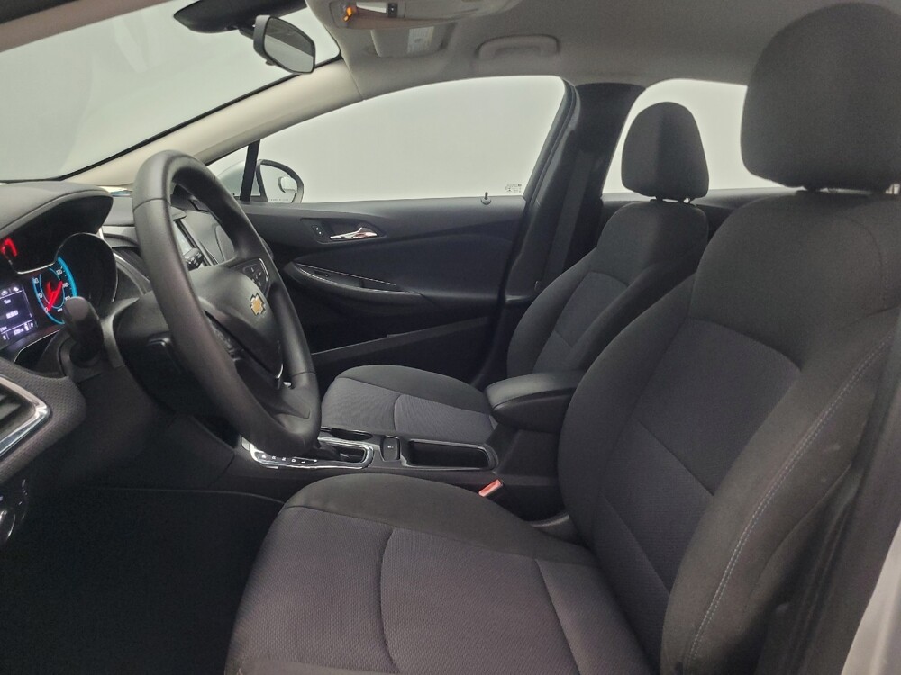 2018 Chevrolet Cruze in Marietta, GA 30062 - 18135198 17