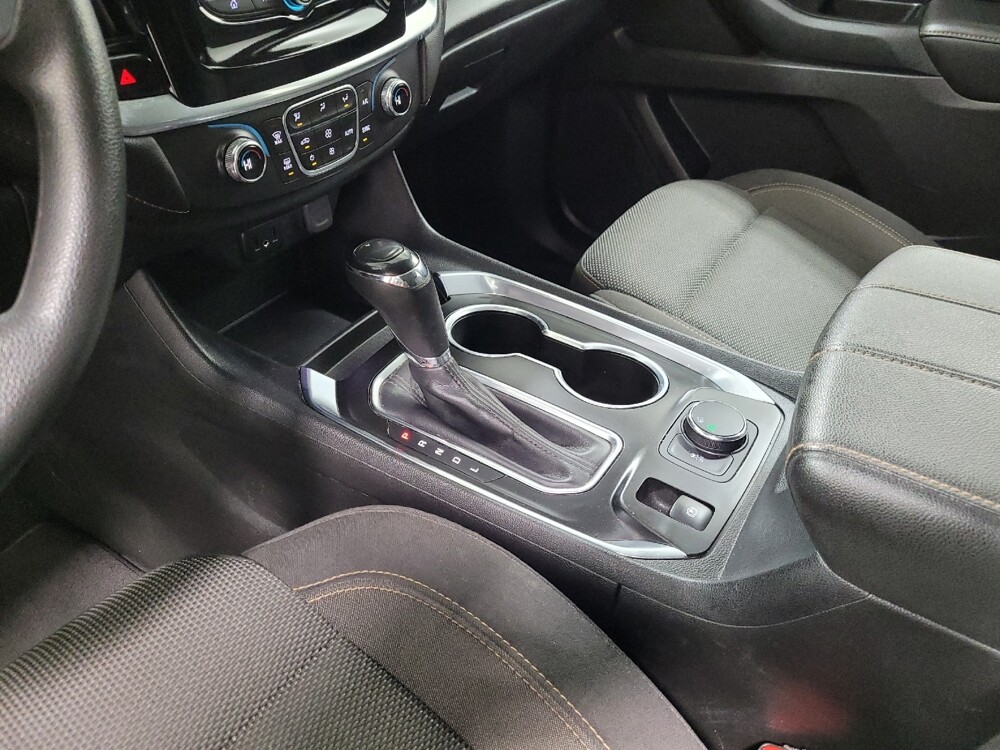 2020 Chevrolet Traverse in Plymouth Meeting, PA 19462 - 18135200 26