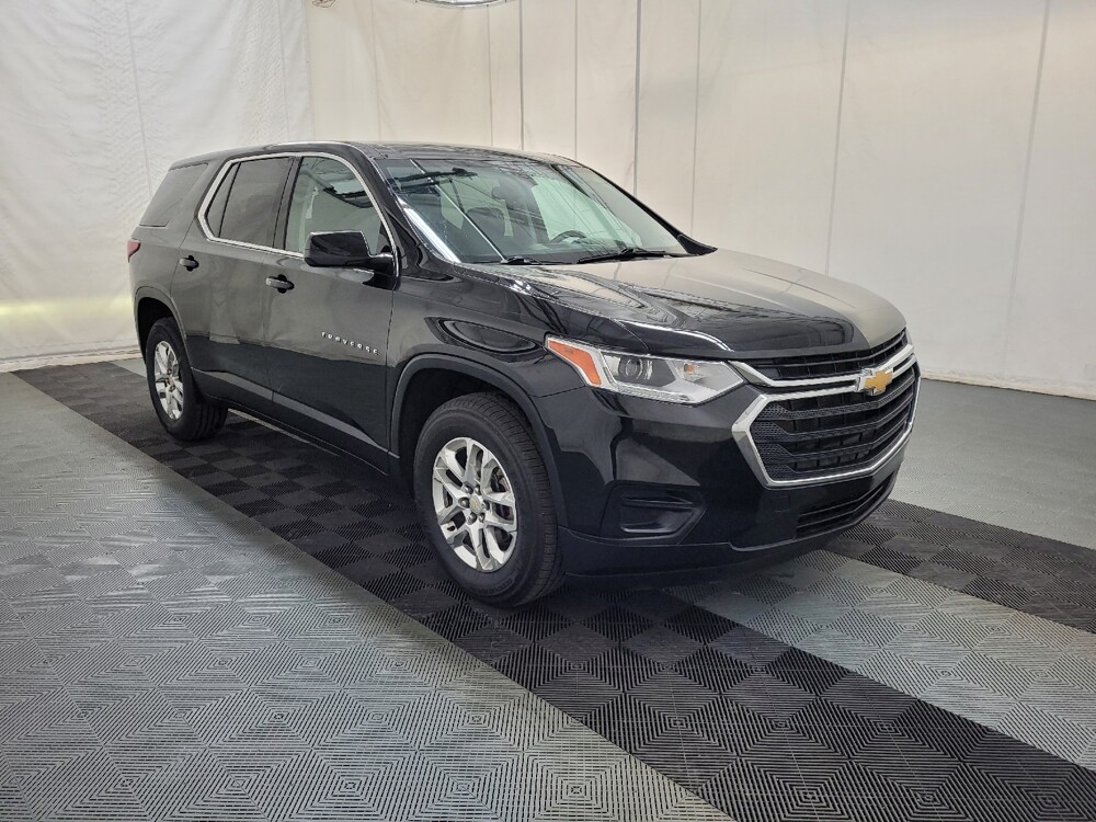 2020 Chevrolet Traverse in Plymouth Meeting, PA 19462 - 18135200 13