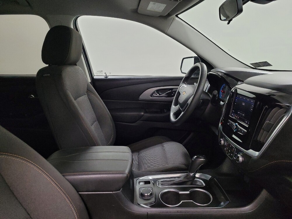 2020 Chevrolet Traverse in Plymouth Meeting, PA 19462 - 18135200 21