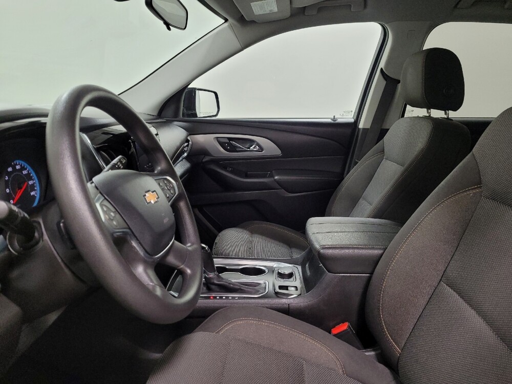 2020 Chevrolet Traverse in Plymouth Meeting, PA 19462 - 18135200 17