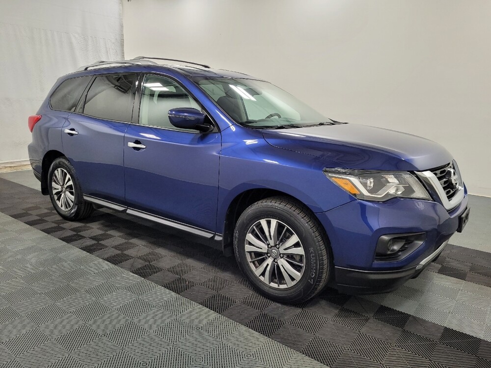2020 Nissan Pathfinder in Plymouth Meeting, PA 19462 - 18135201 11
