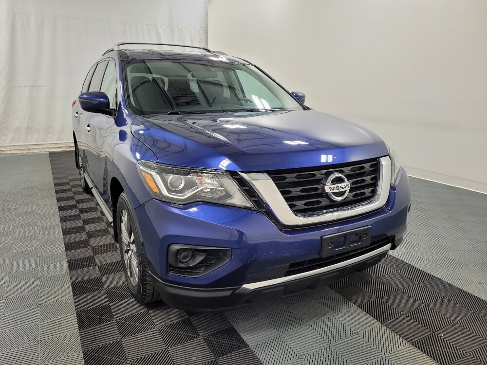 2020 Nissan Pathfinder in Plymouth Meeting, PA 19462 - 18135201 14